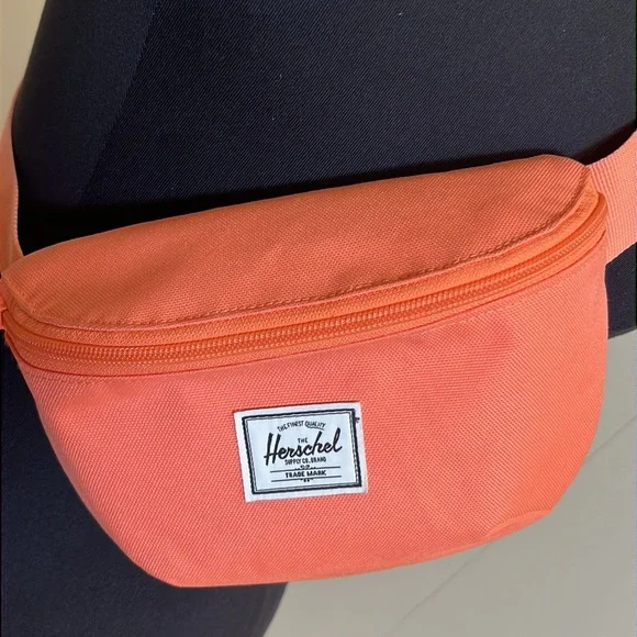 Herschel Belt Bag Fanny Pack - Picture 2 of 14